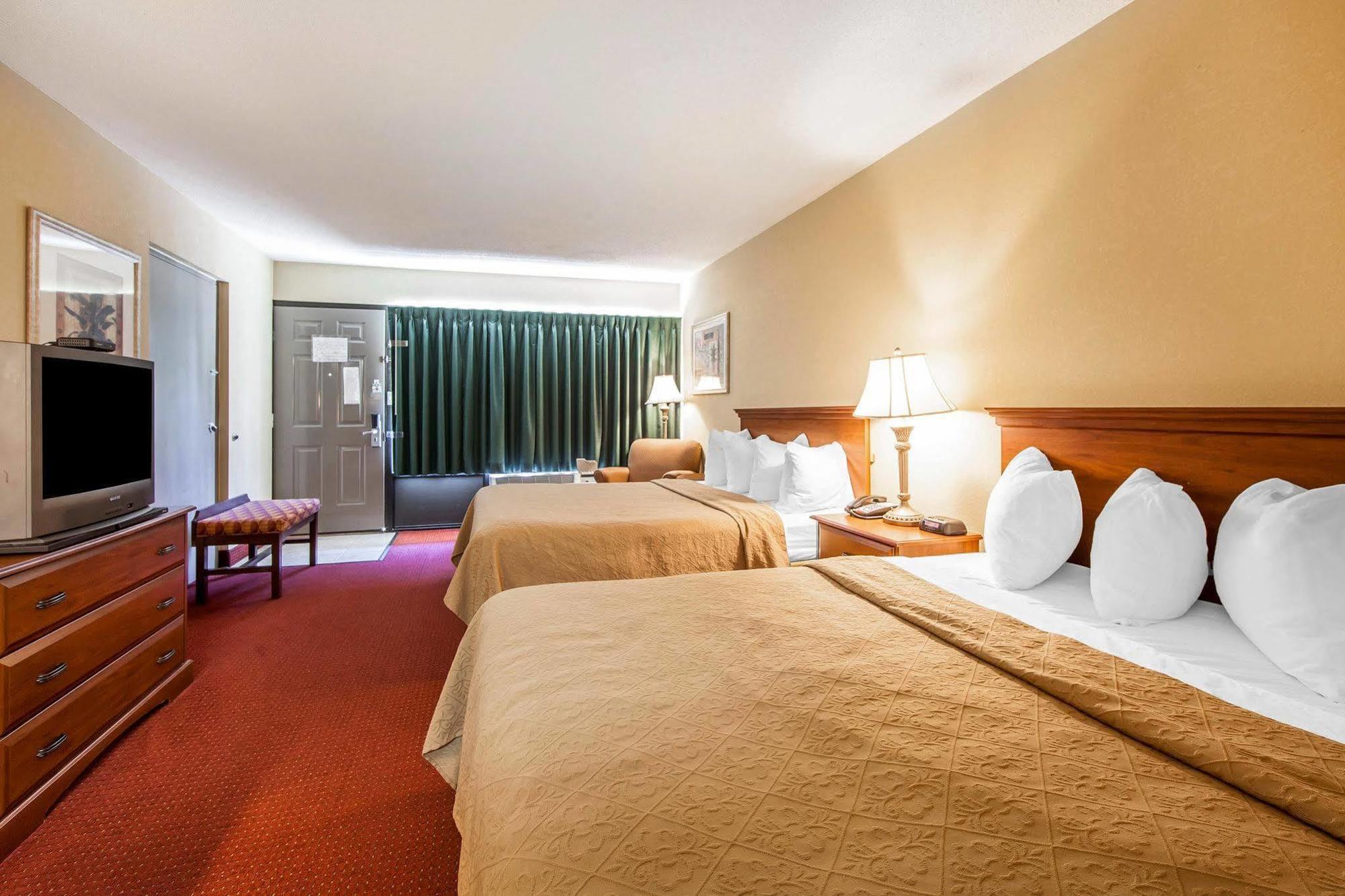 Quality Inn Kodak Sevierville Екстер'єр фото